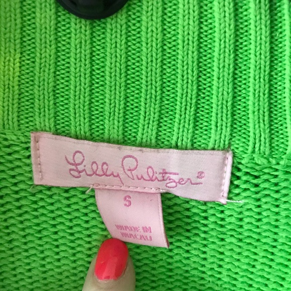Green Zip Sweater. - Picture 2 of 3